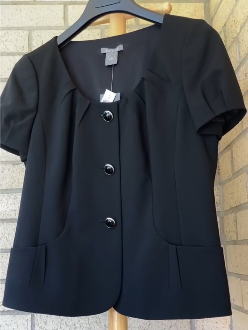 Ann Taylor Black Short Sleeve Blazer Feminine Retro Style Blazer 10 Petite